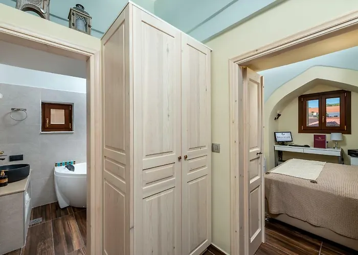 Bibliotheque Appartamento